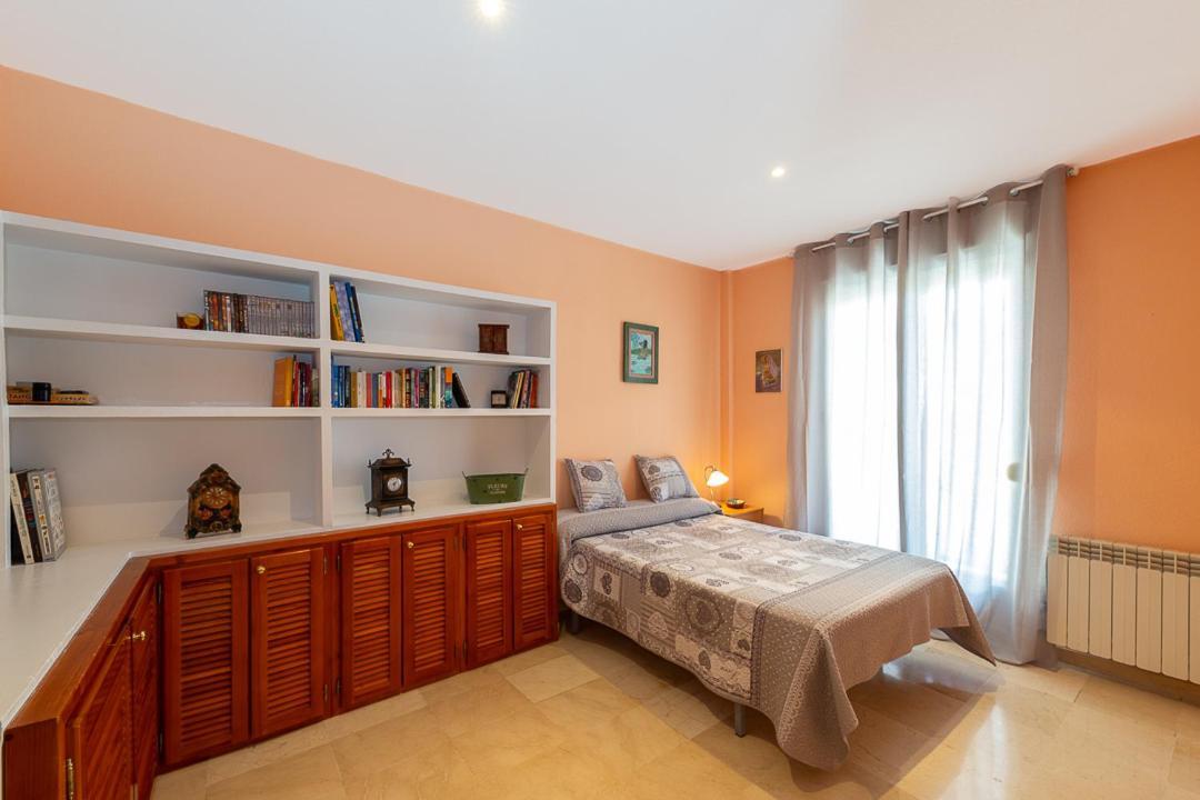 Pregonero House Holiday home *
